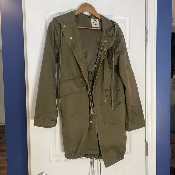 UNIF Women's Army Green Jacket Medium - Picture 2 of 5